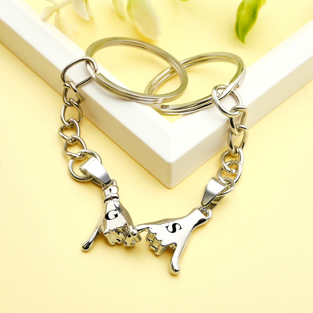 Custom Letter a Pair of Promise Holding Hands Keychains Engravable Keychain Set Gifts For Couples