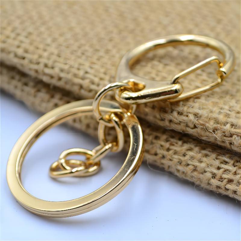 Small C-Shaped Buckle Key Ring Spring Snap Key Ring with Chain and Jump Ring